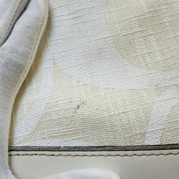 COACH | White Legacy Flap Shoulder Canvas & Leather Handbag / 7469 - Picture 10 of 10